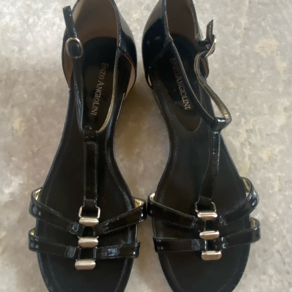 Enzo Angiolini Black Patent T-Strap Sandals with Silver Hardware